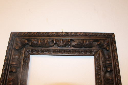 17th Century Oak Frame Carved With Acanthus Leaves