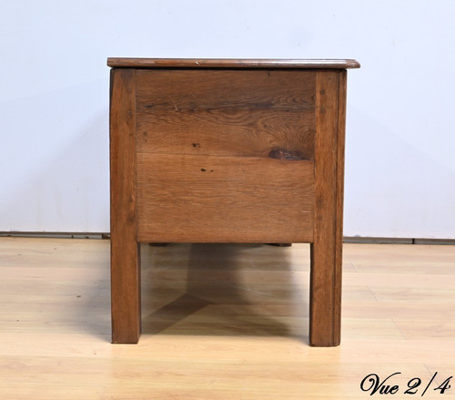 Large Oak Chest - Late 19th century