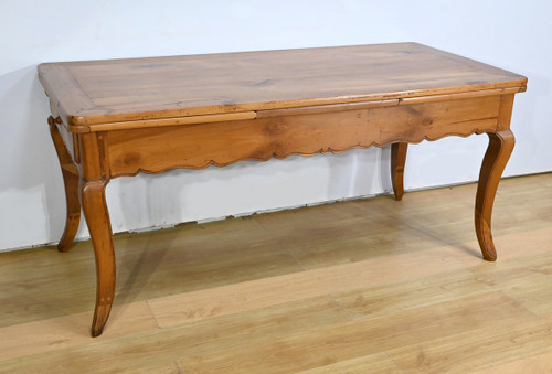 Farmhouse table with cherry wood leaves 10 to 16 place settings - 2nd Part XIXth century