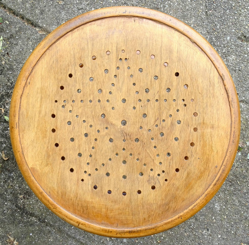 Tabouret bistrot assise bois, étoile vers 1925 No Thonet  