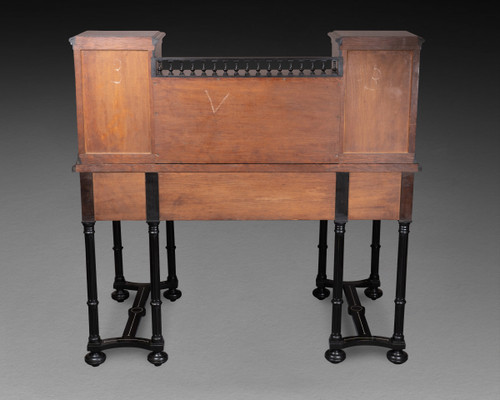 Bureau estampillé Charles Hunsinger (1823 - 1893) 