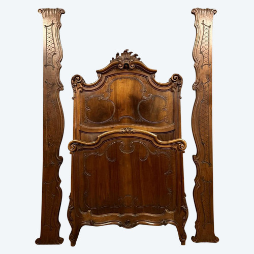 Louis XV style Rocaille center bed in walnut circa 1880