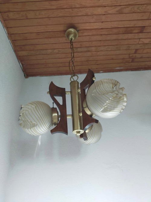 Lampadario italiano vintage con 3 globi