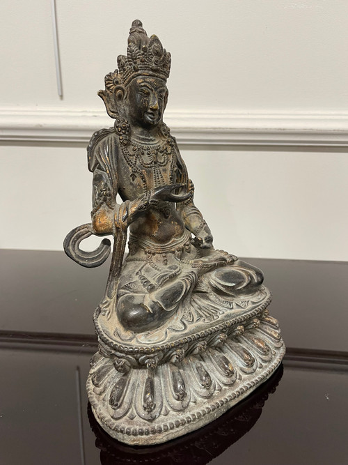 Maitreya Buddha statuette Bronze China 18th century