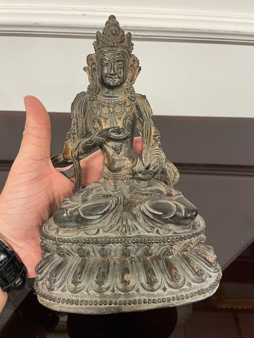 Maitreya Buddha statuette Bronze China 18th century