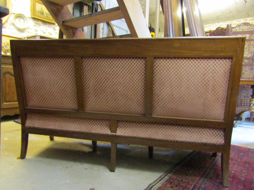 Bench seat