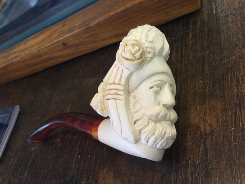 Meerschaum pipe