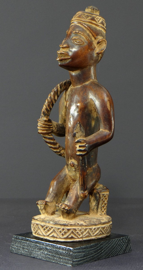 République Démocratique Du Congo, Peuple Bakongo Vers 1950, Statue d'Un Personnage De Haut Rang.