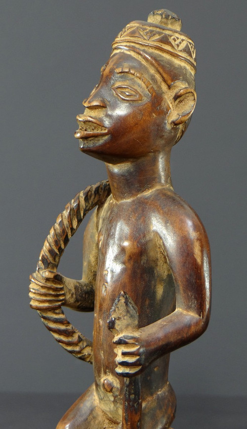 République Démocratique Du Congo, Peuple Bakongo Vers 1950, Statue d'Un Personnage De Haut Rang.