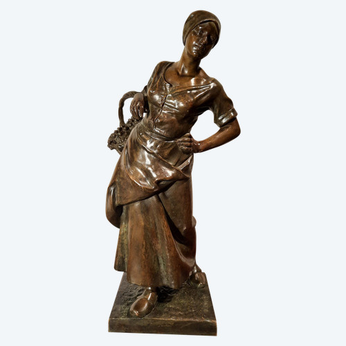 Bronze mit der Darstellung „La Vendangeuse“, signiert von Antonin Larroux (1859-1937).