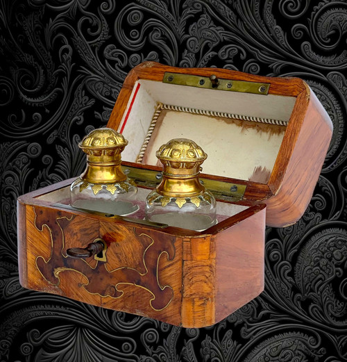 ANTIQUE MARQUETRY PERFUME BOX WITH ITS NAPOLEON III PERIOD BOTTLES