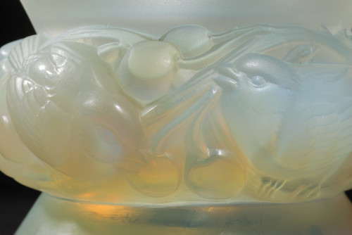 Le Vase « PINSONS » de René Lalique 