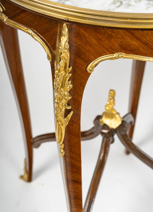 Pair of Louis XV style pedestal tables, early 20th century 