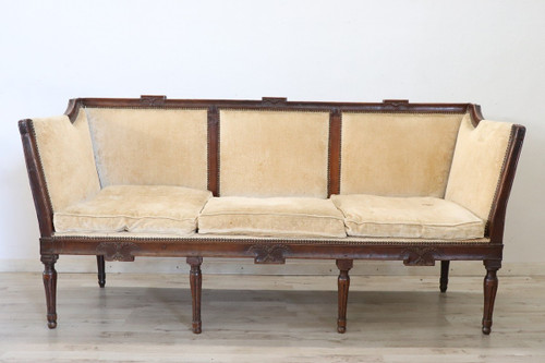 Italienisches antikes Sofa aus der Zeit Louis XVI 