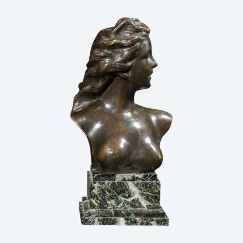 « Buste de jeune femme » en bronze de JEF LAMBEAUX (1852-1908) :