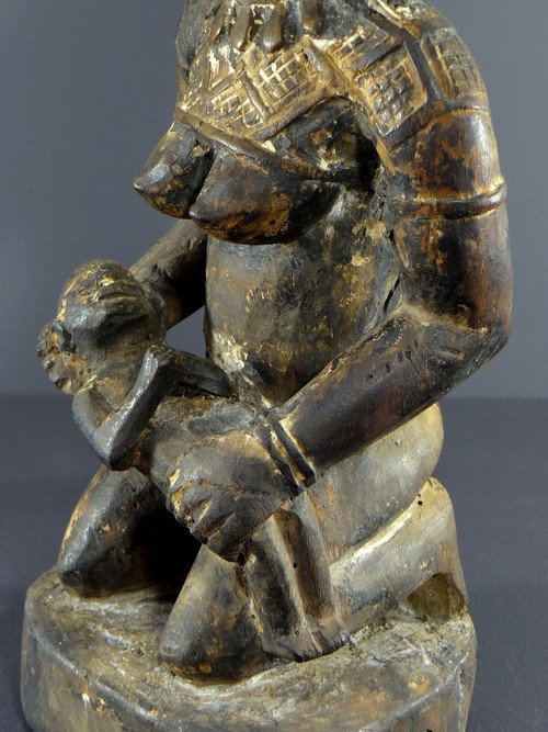 Democratic Republic of Congo, Yombe People, Carved Wooden Sculpture, 20th Century.