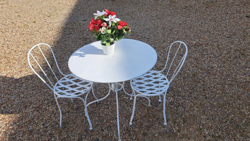 Garden furniture two chairs and a table from the 40s 