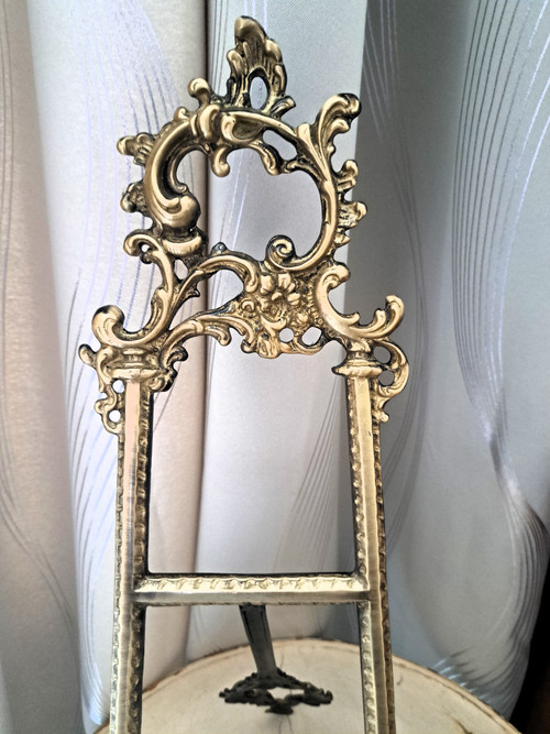 Old Louis XV style bronze frame support