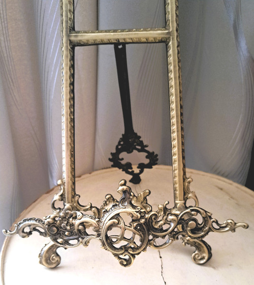 Old Louis XV style bronze frame support