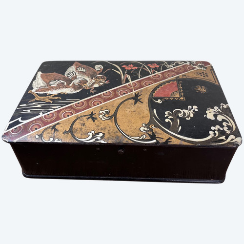 Large papier-mâché box - Late 19th Century