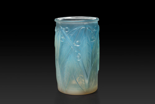 Vase "LAURIERS" (1922) de René Lalique (1860-1945): Une Œuvre Exceptionnelle à Acquérir