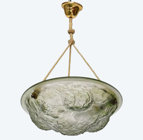 Art Deco-style suspension lamp in glass paste