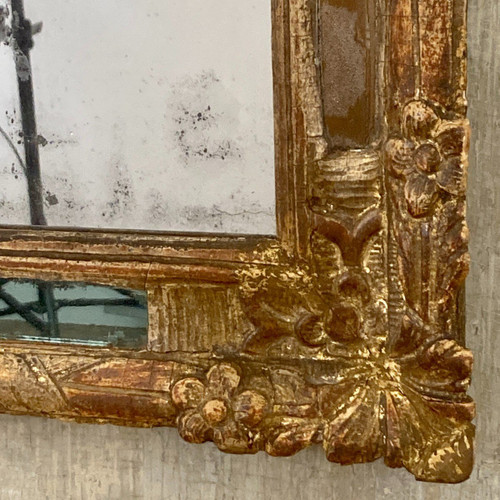 18th century mirror with glazing beads