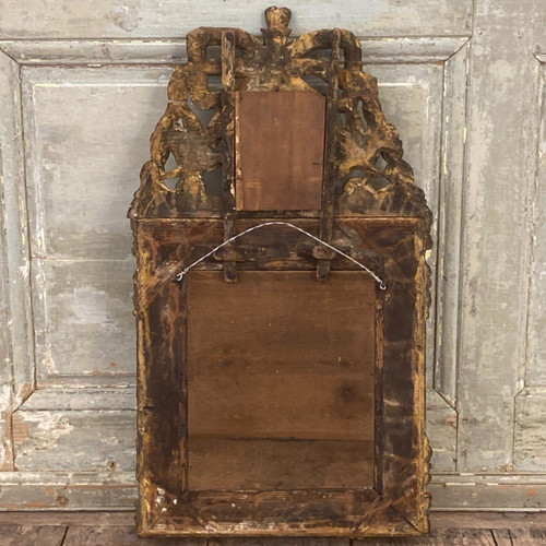 18th century mirror with glazing beads