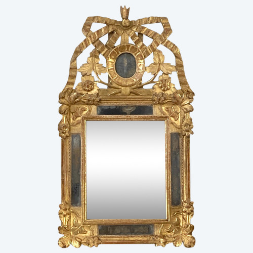 18th century mirror with glazing beads