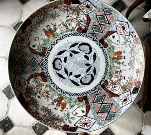 Chinese porcelain bowl