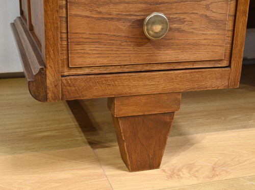 Middle desk in oak from the late 1940s art deco period