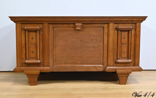 Middle desk in oak from the late 1940s art deco period