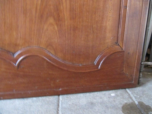 PAIR OF REGIONAL WARDROBE DOORS IN LOUIS XVI PERIOD 