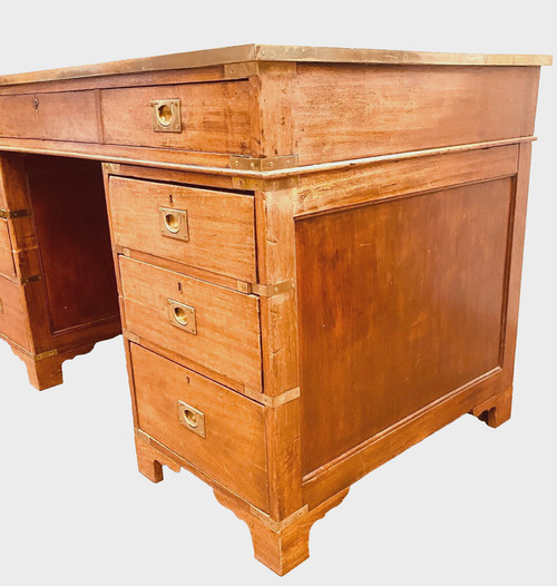 Regency flat desk in mahogany and mahogany veneer