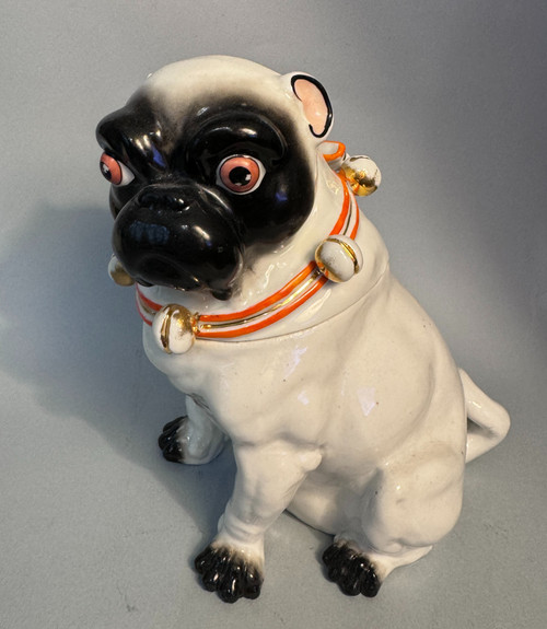 Saxony porcelain pug. Pössneck (Conta & Boehme)