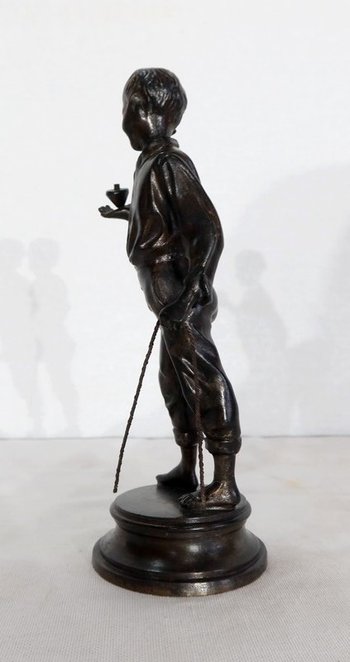  Bronze " Boy with a spinning top " - End of 19th century