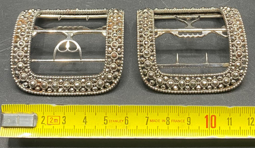 PAIR OF BELT BUCKLE 