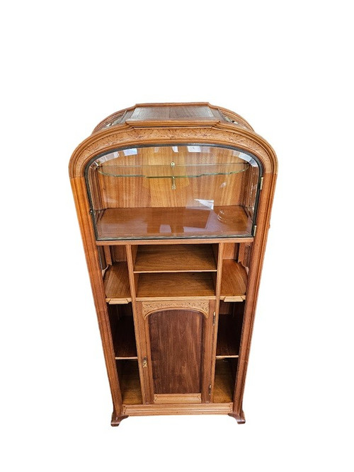 Eugène Vallin Art Nouveau "Feuilles de Platane" display case