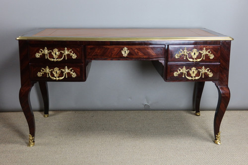 Louis XV-style desk