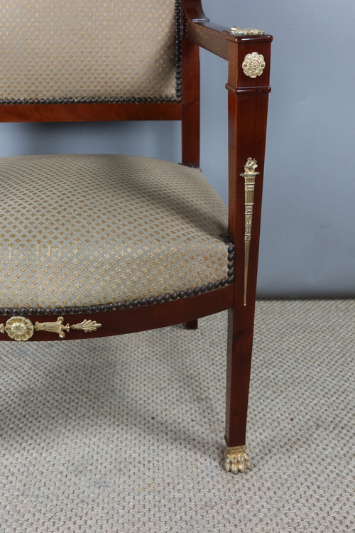 Fauteuil Directoire en acajou et bronze doré