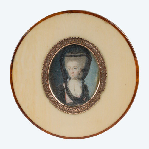 18th-century tortoiseshell box decorated with a miniature of a woman wearing a headdress