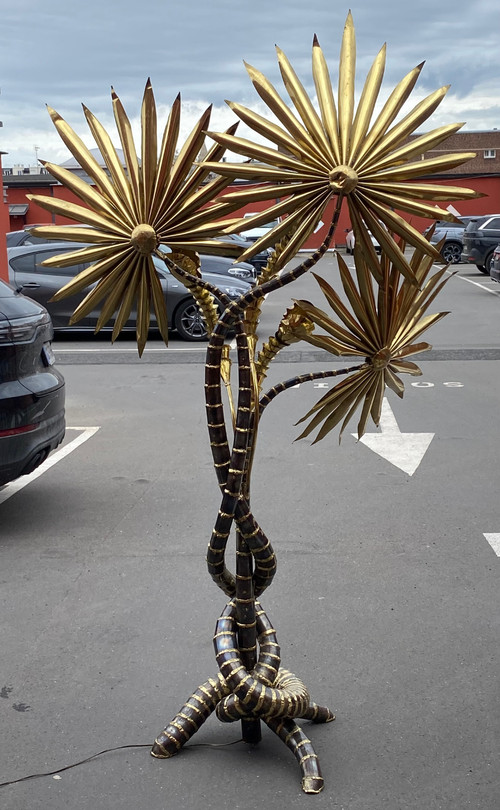 1970′ Yuka Palm Tree Lampada da terra Ottone e ferro patinato Maison Jansen 3 teste stile brutalista H 215 cm