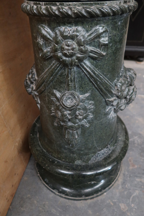 marble saddle column rotating base