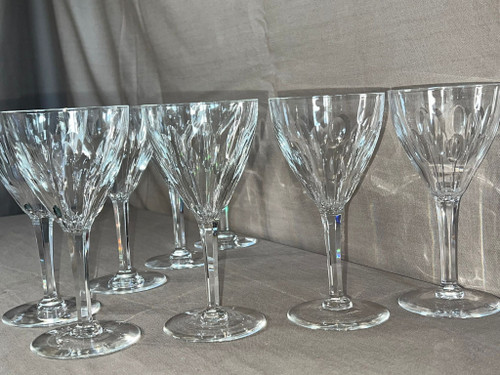 Set of 8 Crystal Wine Glasses