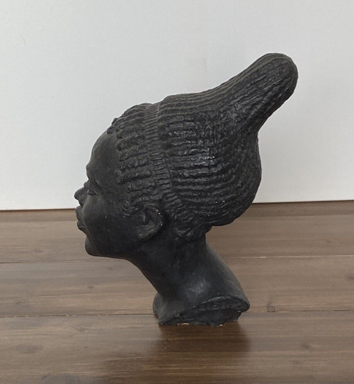 Afrikanistische Skulptur Atelier Frau mit Haaren 1940 von G. Bel