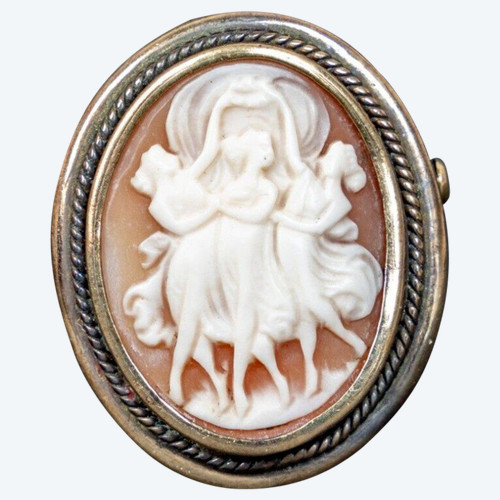 1900 cameo depicting the Three Graces gilded metal brooch pendant