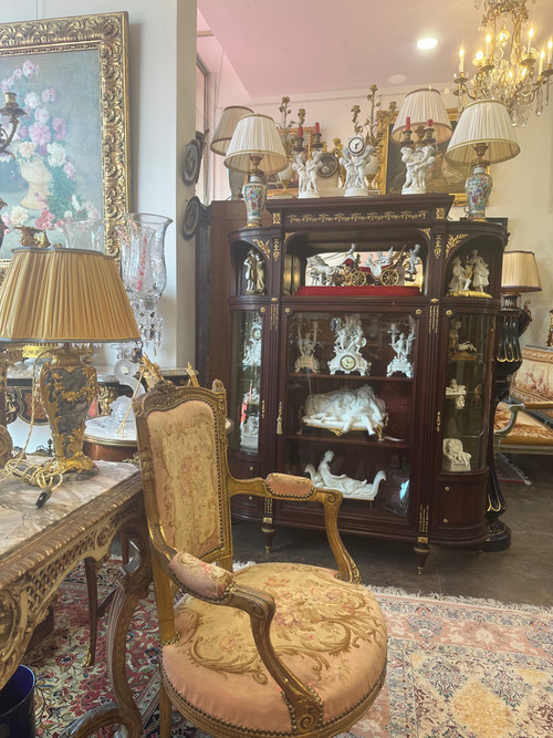 A boring late 19th century gilded wood center table