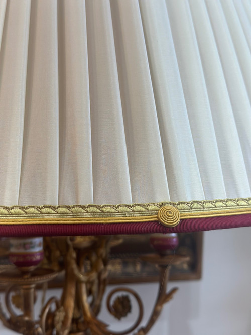 Une paire de lampes en porcelaine de sèvres fin XIXème siècle 