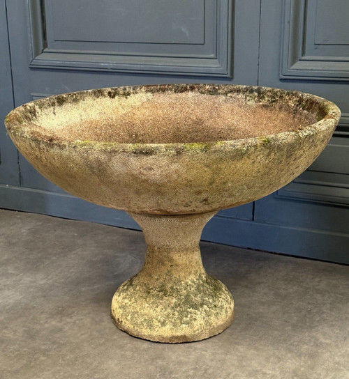 Diabolo cement planter by Willy Guhl 20th century