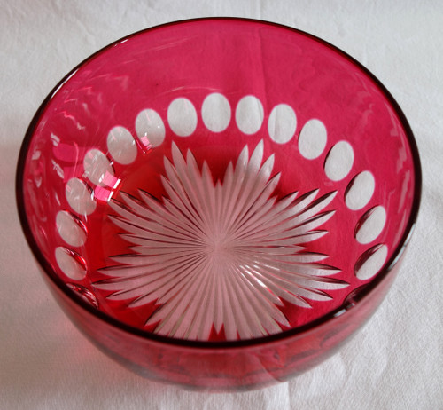 Set of 6 bowls, ramekins in Baccarat crystal cut with red pink overlay